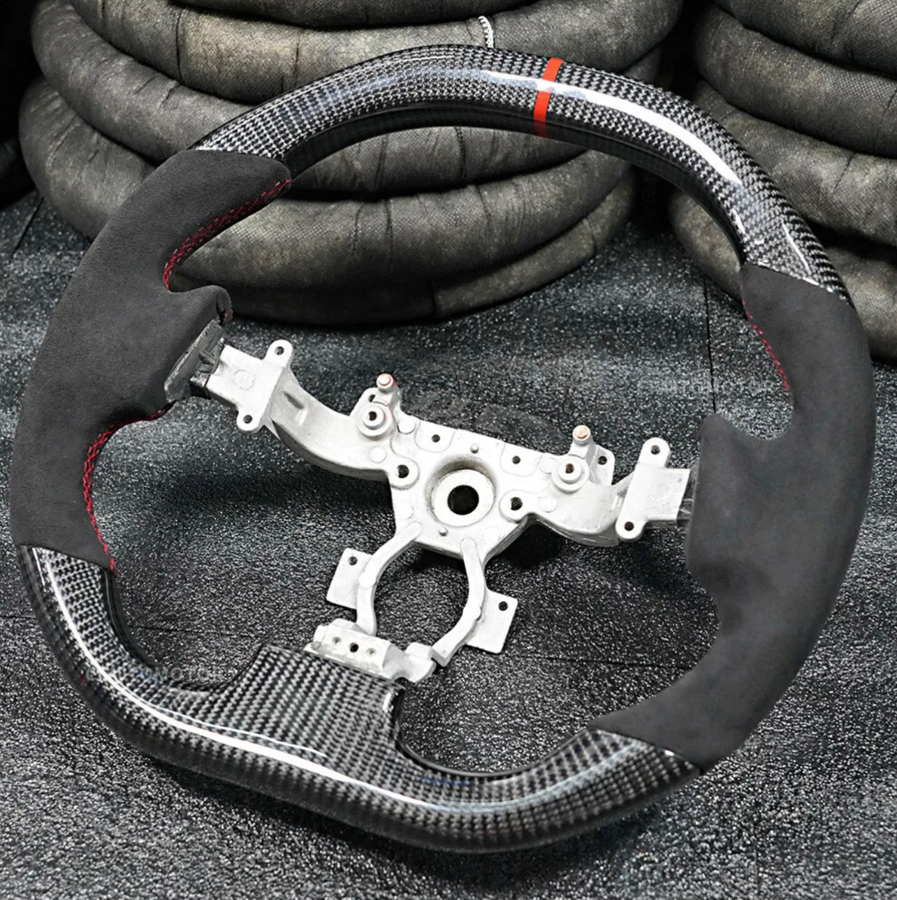 Nissan GT-R R35 Alcantara/Carbon Steering Wheel 2009-2016