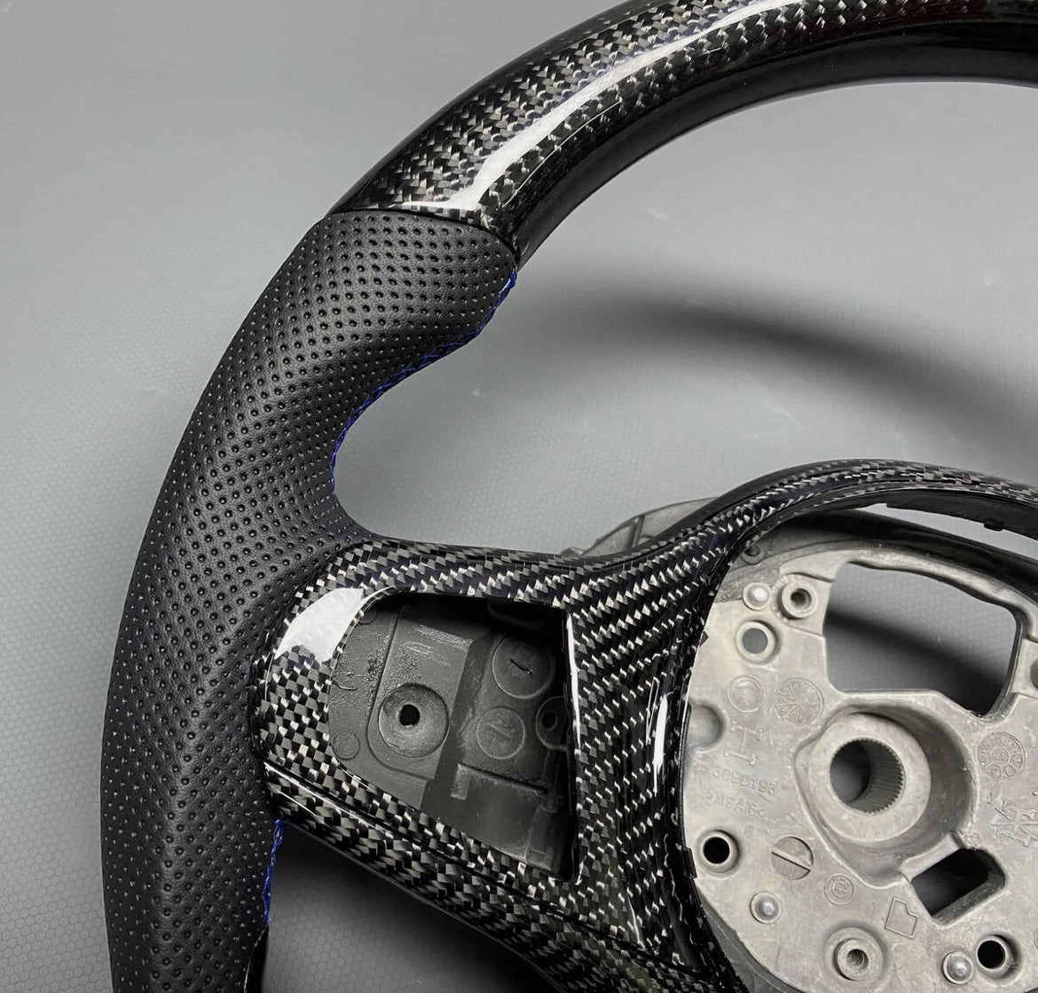 Carbon Fiber Steering Wheel for BMW G42 G87