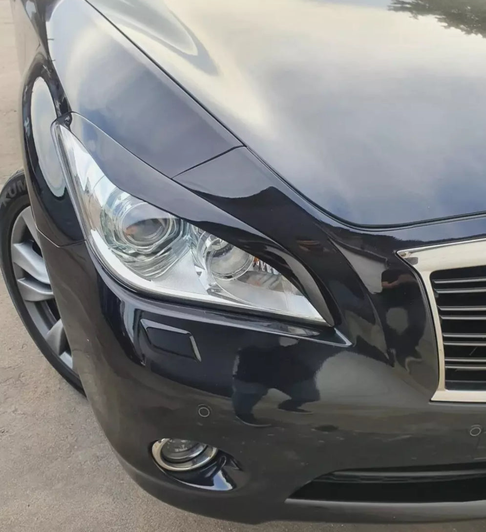 Infiniti M37/M56/Q70 Headlight Eyebrow Trim