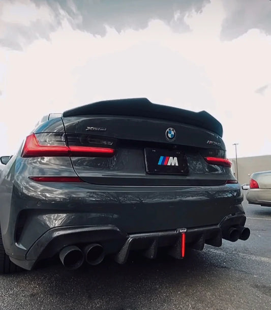 BMW G20 M340i V2 Diffuser w/ Third Brake Light (Gloss Black, Carbon Fiber)