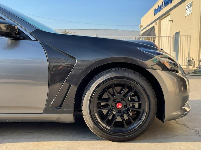 Infiniti G37/G35 Sedan Carbon Fiber Fenders