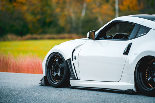 Nissan 370z Vented V3 Carbon Fiber Fenders (2Ppc)